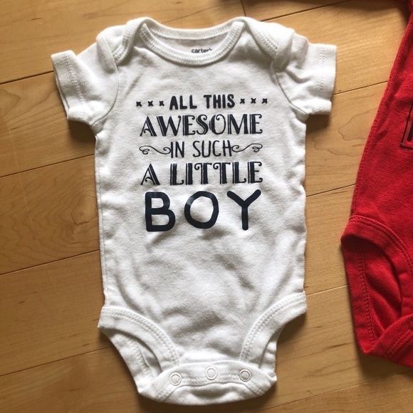 Baby onesies bundle - Picture 3 of 9
